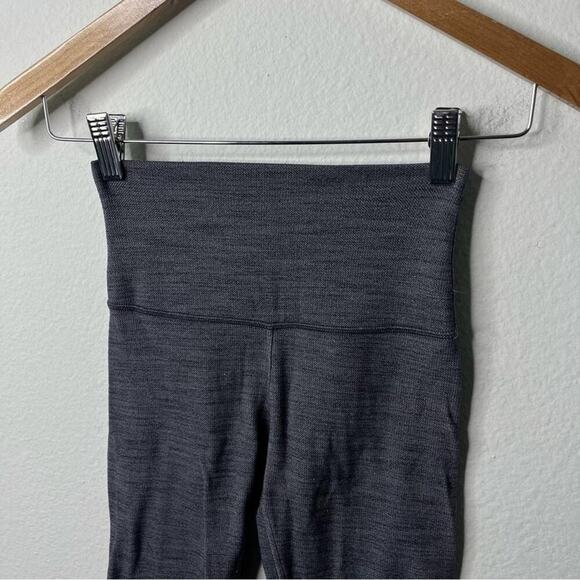 Lululemon Grey Align Leggings Herringbone Heathered Black Grey 25* Womens Size 4 - Picture 5 of 8